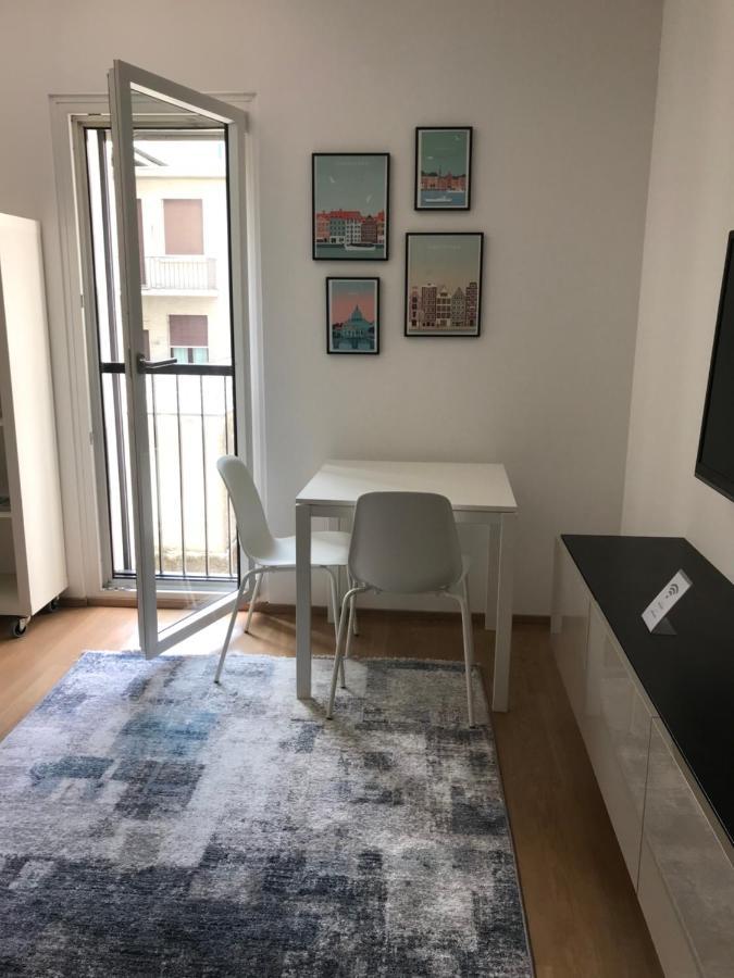 Connie S Free Parking Apartment Lugano